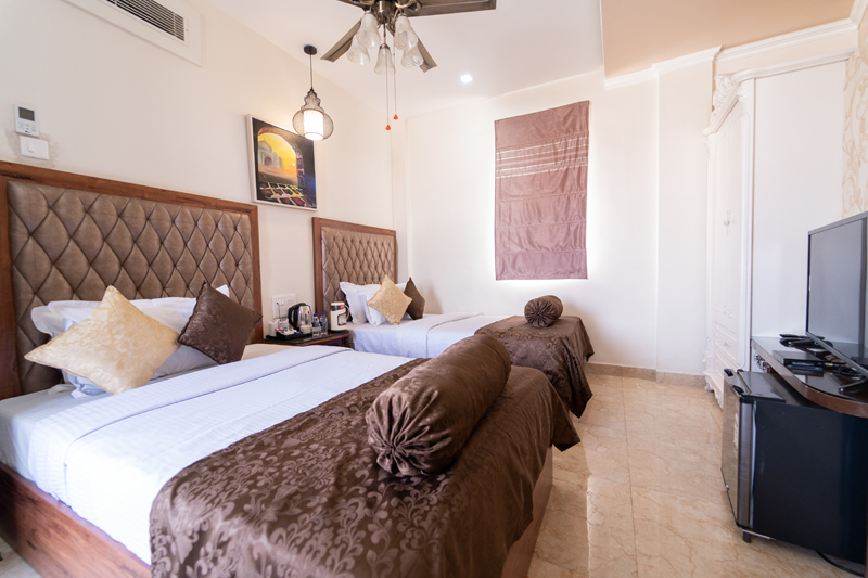 twin-room-6